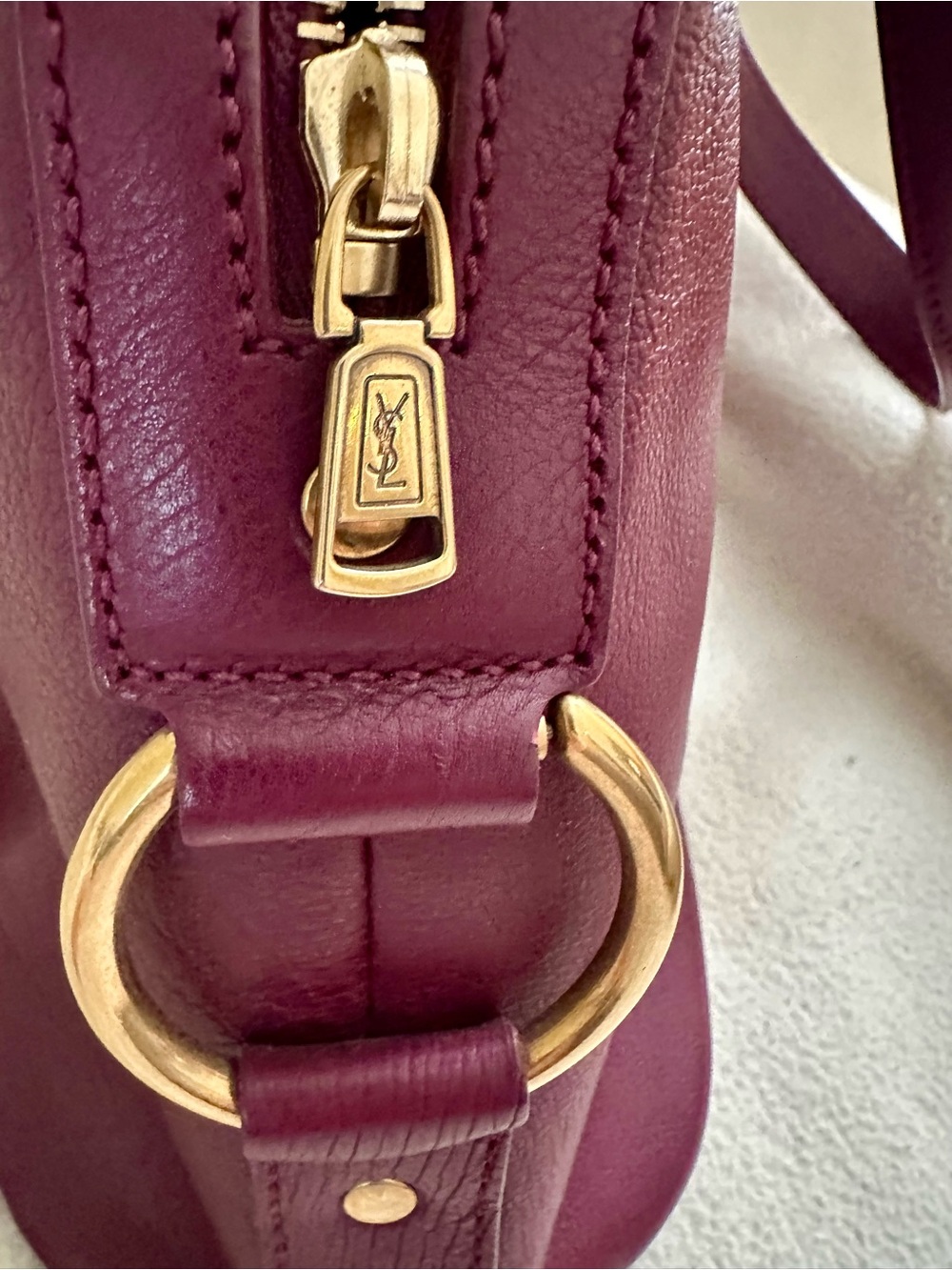 Yves Saint Laurent bag - Picture 5 of 13